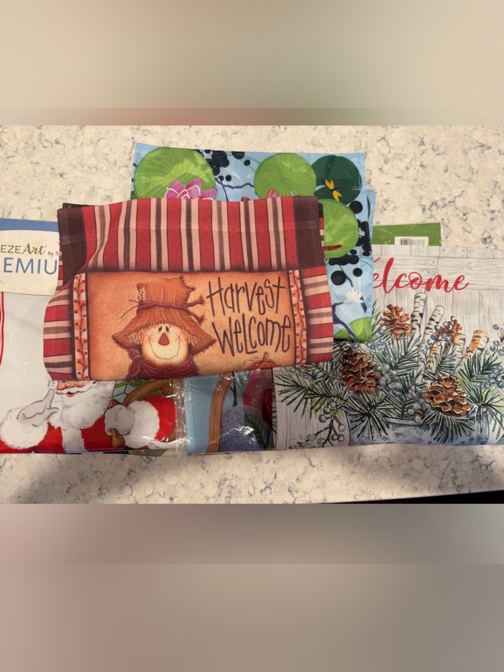 Garden flags for seasons and holidays. Some nwt